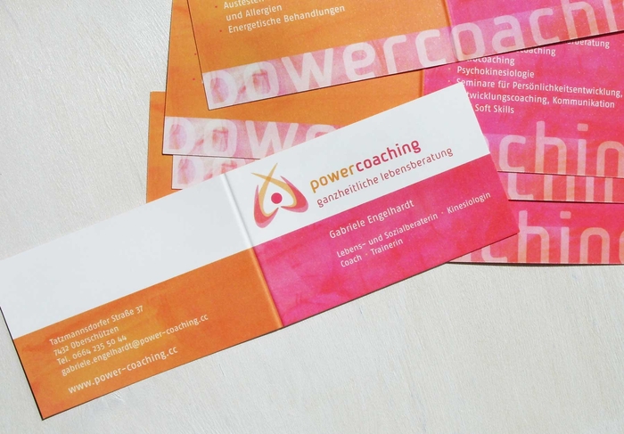 Klappvisitenkarte powercoaching Ansicht der Vorder- und Rückseite